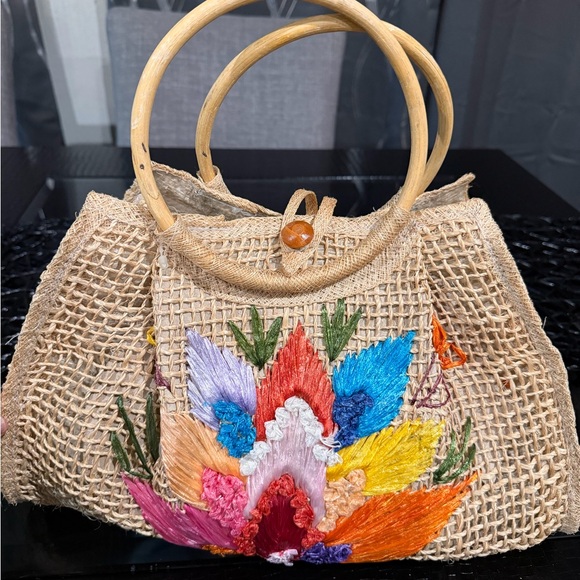 Handcrafted Floral Jute Bag with Wooden Handles - Picture 2 of 6